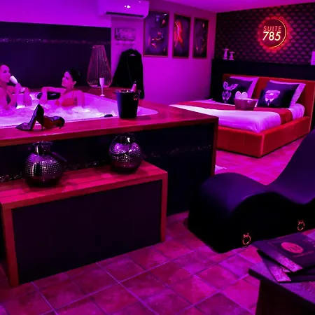 Suite 785 Chambre Jacuzzi Sauna Montauban Exterior photo