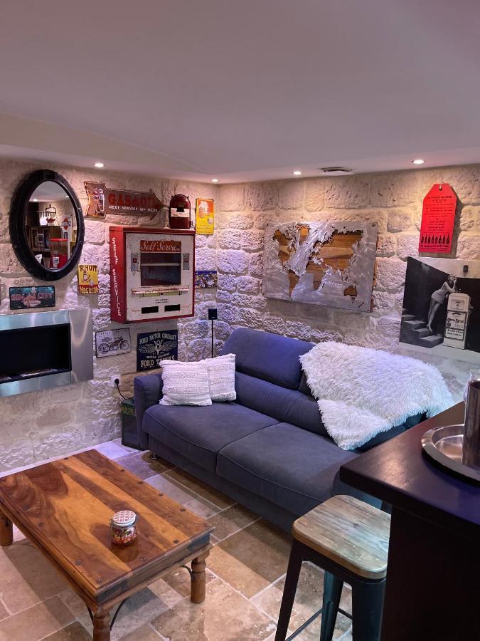 785 Jacuzzi Sauna Montauban