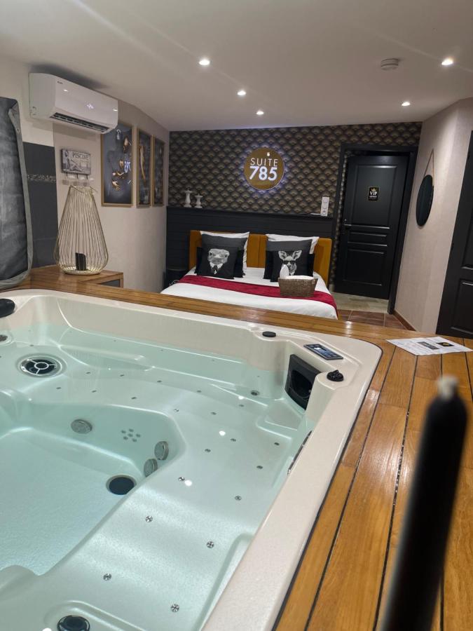 Bed & Breakfast 785 Jacuzzi Sauna *