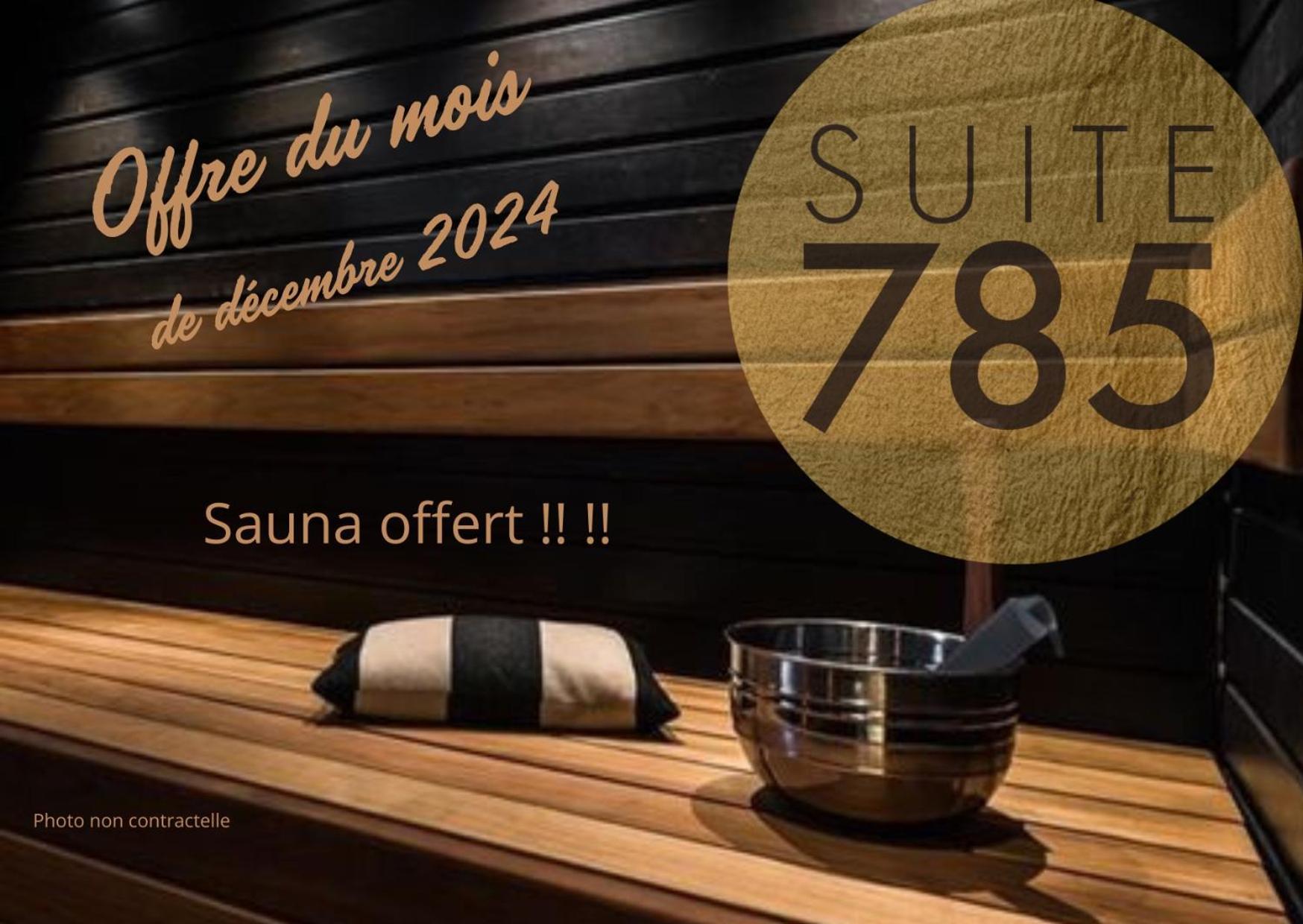 785 Jacuzzi Sauna