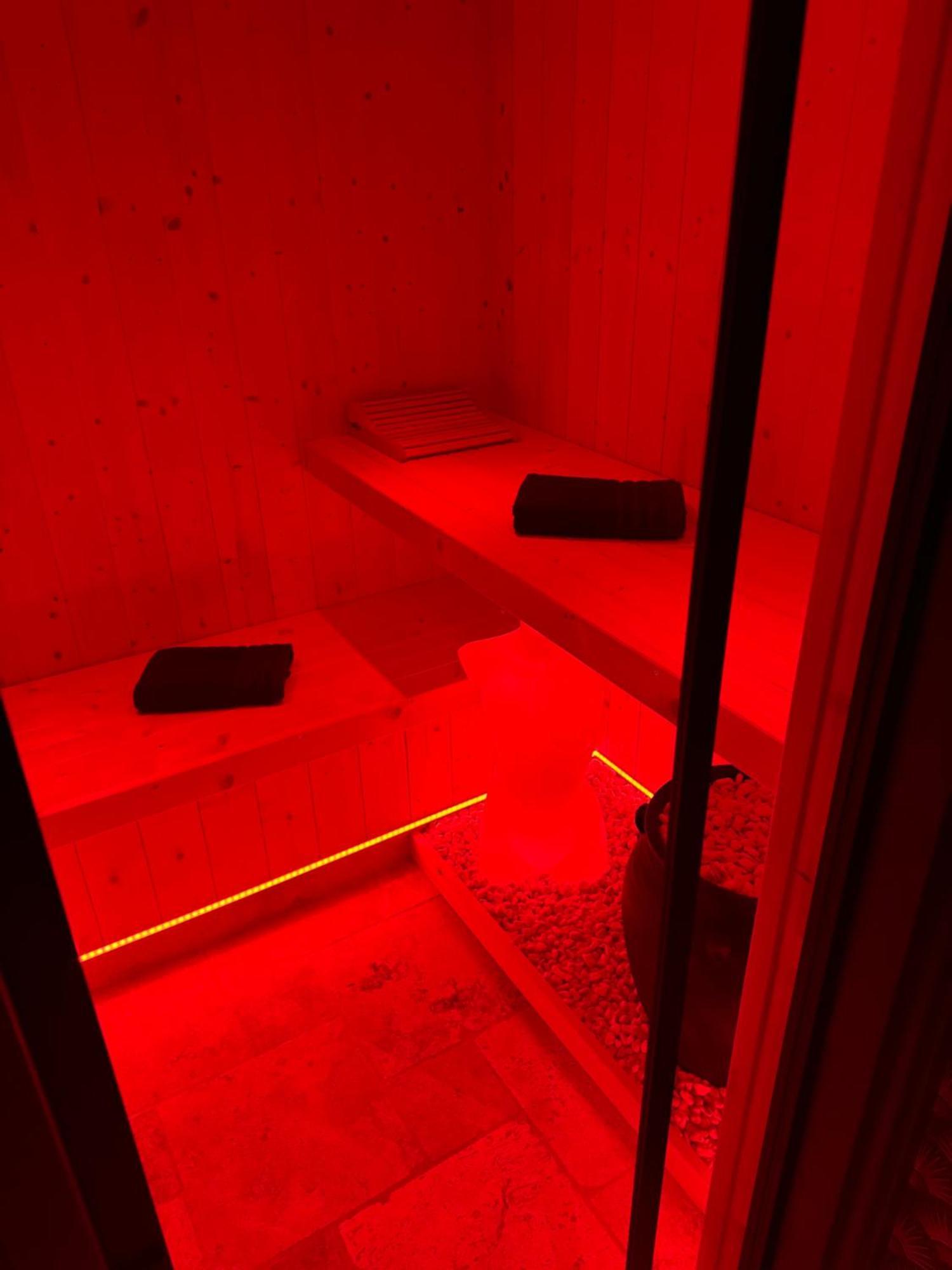 Bed & Breakfast 785 Jacuzzi Sauna Montauban